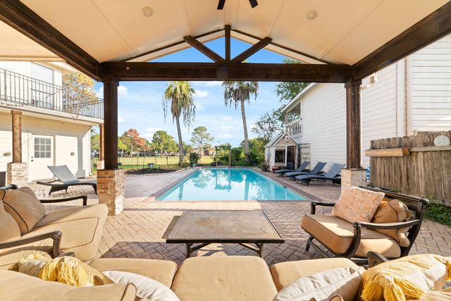 14815 Silver Sands Street, Houston, TX 77095