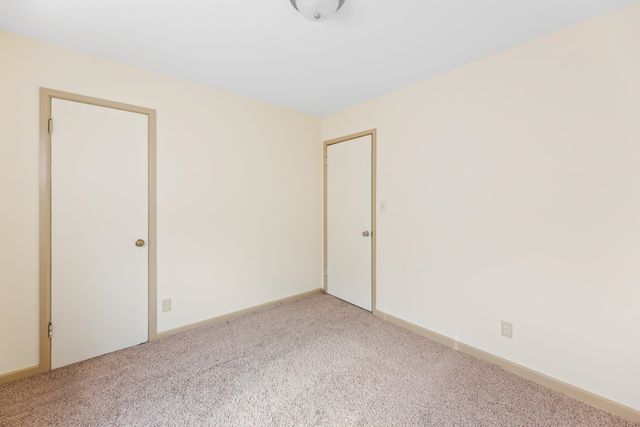 2268 S Hiram St, Wichita, KS 67213