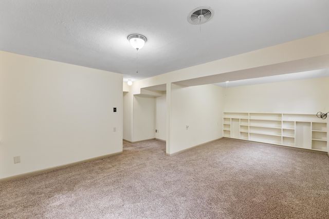 2268 S Hiram St, Wichita, KS 67213