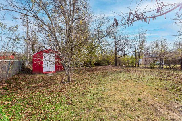 2268 S Hiram St, Wichita, KS 67213