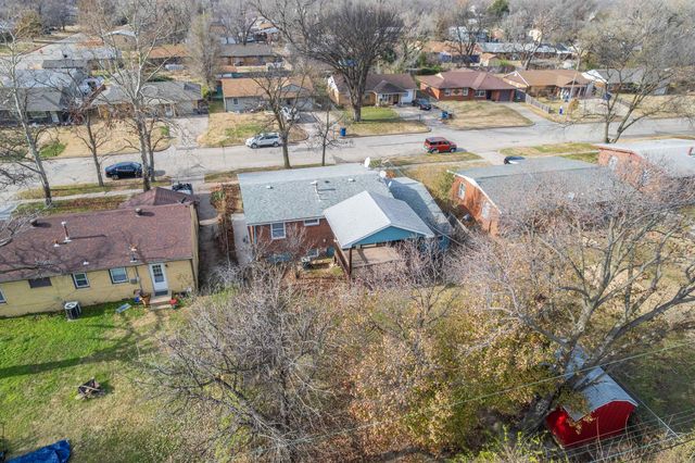 2268 S Hiram St, Wichita, KS 67213