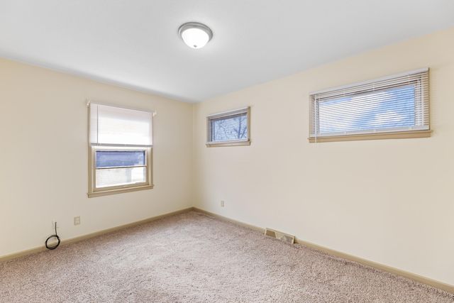 2268 S Hiram St, Wichita, KS 67213