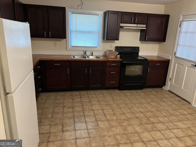 207 Mt Moriah Road, Auburn, GA 30011