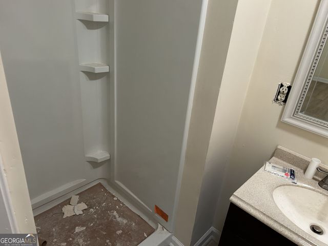 207 Mt Moriah Road, Auburn, GA 30011