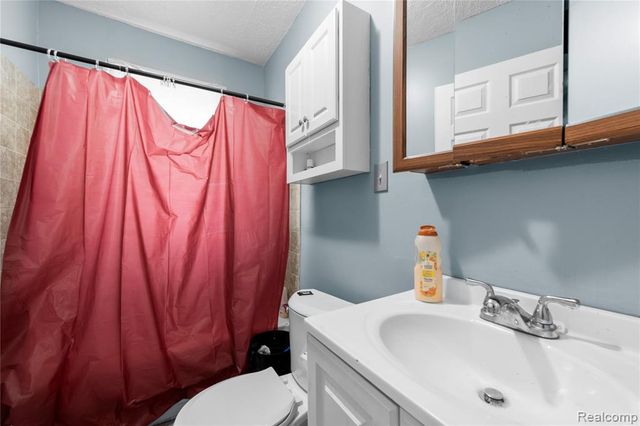 3471 Los Angeles Avenue, Warren, MI 48091