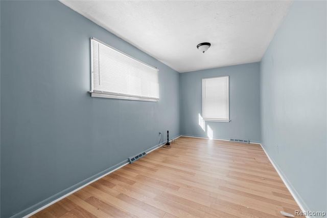 3471 Los Angeles Avenue, Warren, MI 48091