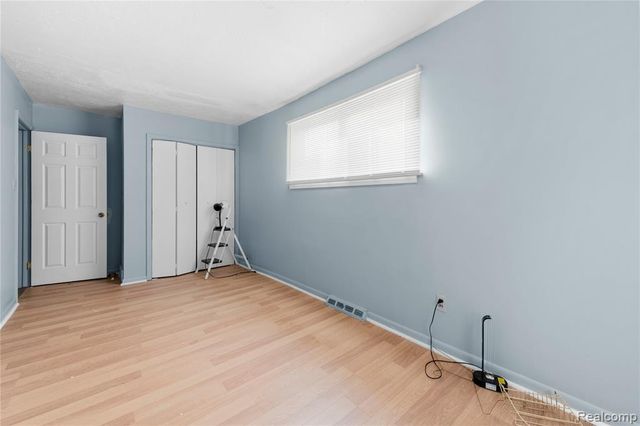 3471 Los Angeles Avenue, Warren, MI 48091