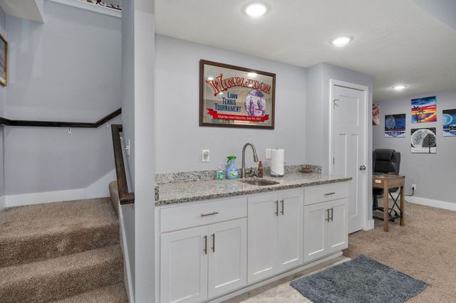 2123 Bull Run Road, Ozark, MO 65721