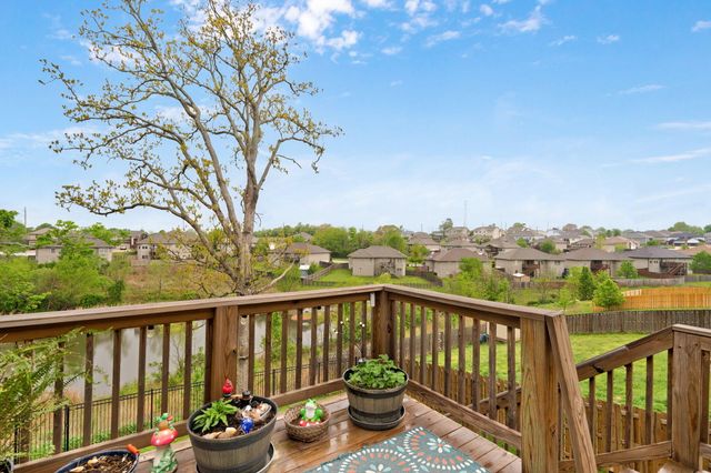 2123 Bull Run Road, Ozark, MO 65721