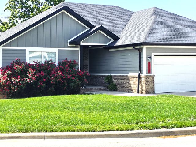 2123 Bull Run Road, Ozark, MO 65721