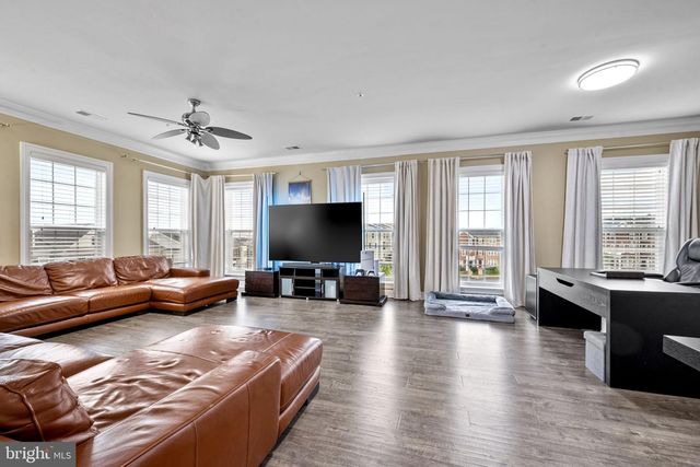 20696 ERSKINE TER, Ashburn, VA 20147
