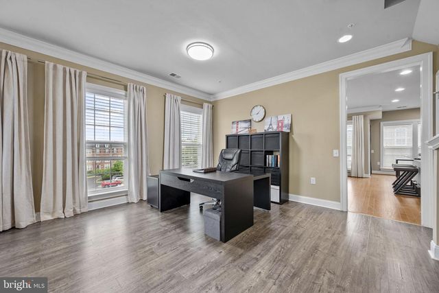 20696 ERSKINE TER, Ashburn, VA 20147