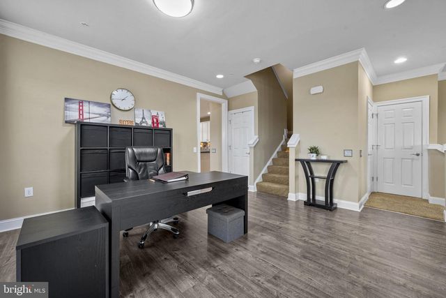 20696 ERSKINE TER, Ashburn, VA 20147