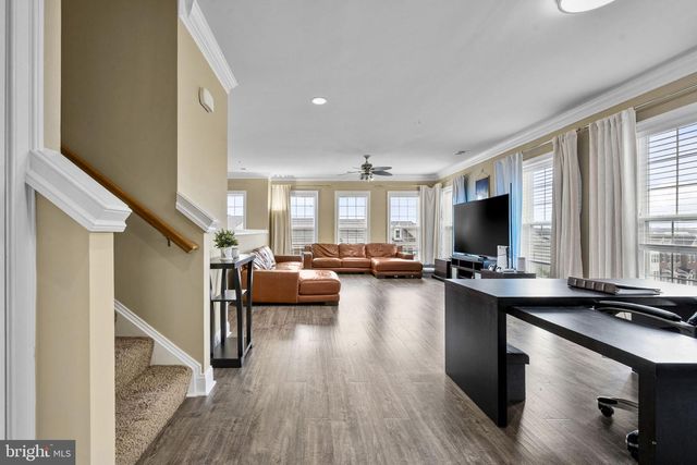 20696 ERSKINE TER, Ashburn, VA 20147
