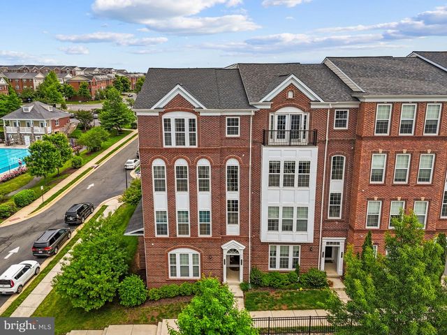 20696 ERSKINE TER, Ashburn, VA 20147