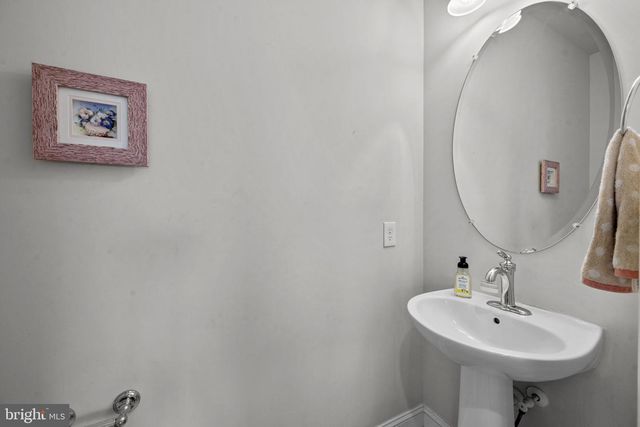 20696 ERSKINE TER, Ashburn, VA 20147
