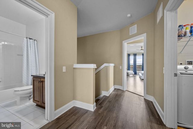 20696 ERSKINE TER, Ashburn, VA 20147