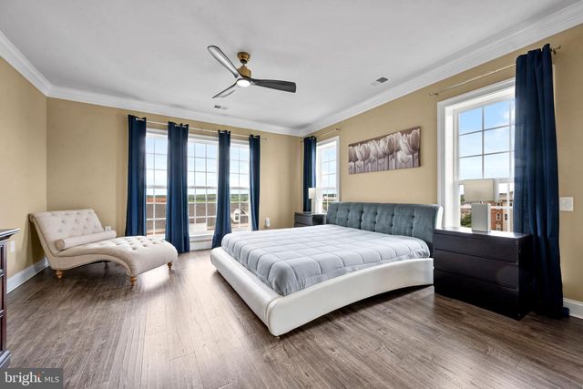 20696 ERSKINE TER, Ashburn, VA 20147