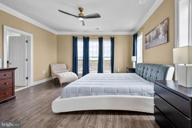 20696 ERSKINE TER, Ashburn, VA 20147