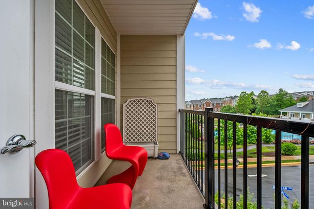 20696 ERSKINE TER, Ashburn, VA 20147