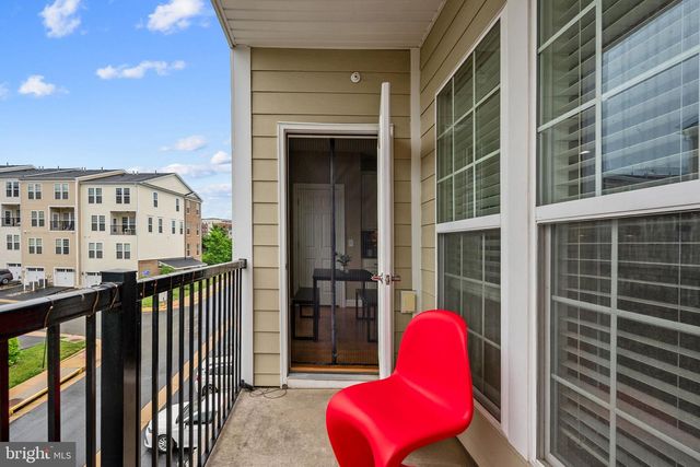 20696 ERSKINE TER, Ashburn, VA 20147