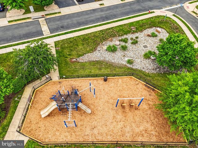 20696 ERSKINE TER, Ashburn, VA 20147