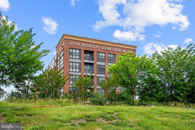 20696 ERSKINE TER, Ashburn, VA 20147