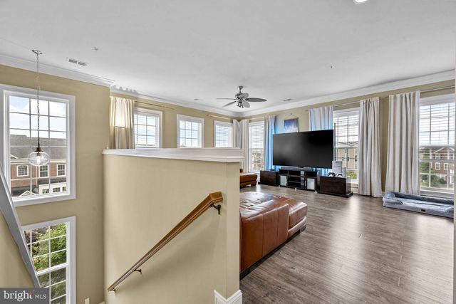 20696 ERSKINE TER, Ashburn, VA 20147