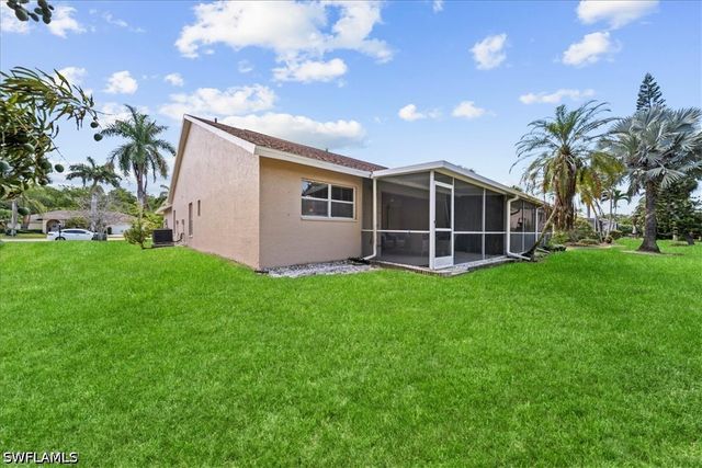 627 Saint Andrews BLVD, Naples, FL 34113