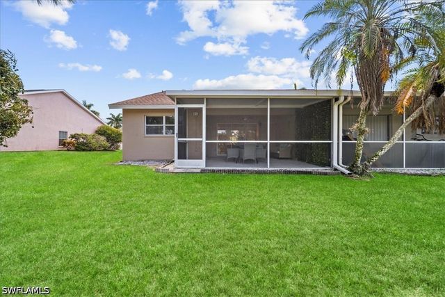 627 Saint Andrews BLVD, Naples, FL 34113