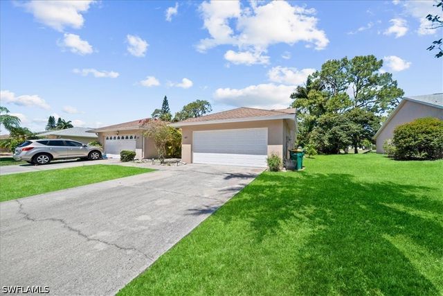 627 Saint Andrews BLVD, Naples, FL 34113