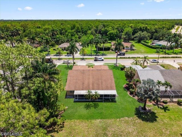 627 Saint Andrews BLVD, Naples, FL 34113