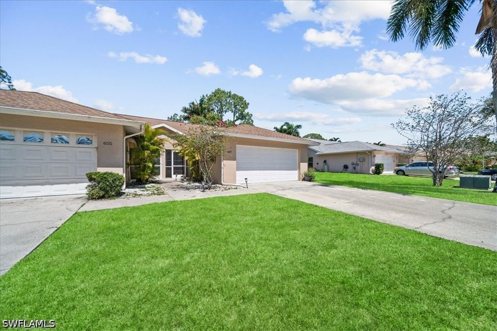 627 Saint Andrews BLVD, Naples, FL 34113