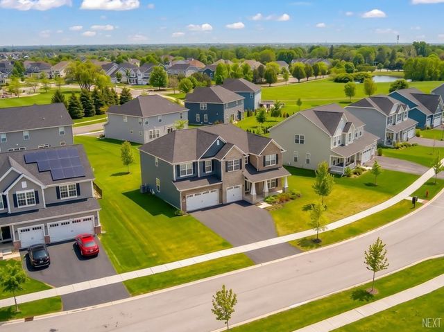 12513 S Willowgate Lane, Plainfield, IL 60585