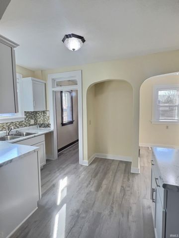 4442 Kenilworth Street, Fort Wayne, IN 46806