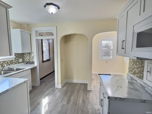 4442 Kenilworth Street, Fort Wayne, IN 46806