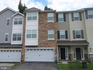 707 S TWIN LAKES BLVD, Newark, DE 19711