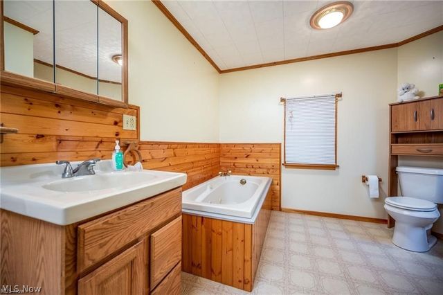 6753 Votaw Drive, Lisbon, OH 44432