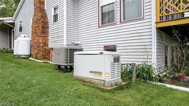 6753 Votaw Drive, Lisbon, OH 44432