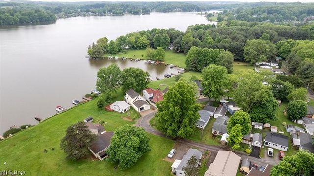 6753 Votaw Drive, Lisbon, OH 44432