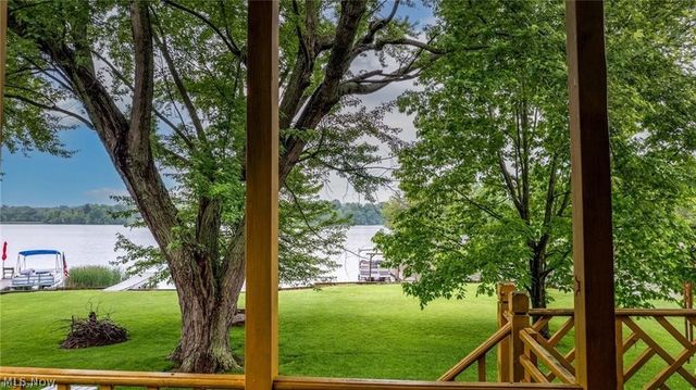 6753 Votaw Drive, Lisbon, OH 44432