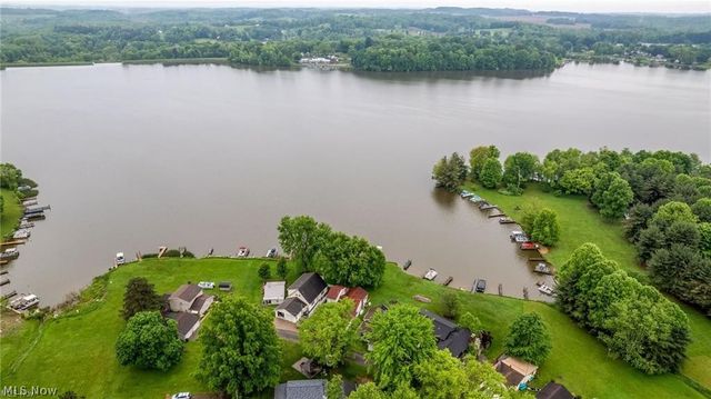 6753 Votaw Drive, Lisbon, OH 44432