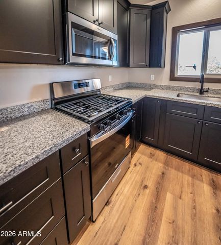 2021 E RIMSTONE Drive, Show Low, AZ 85901