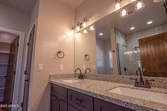 2021 E RIMSTONE Drive, Show Low, AZ 85901