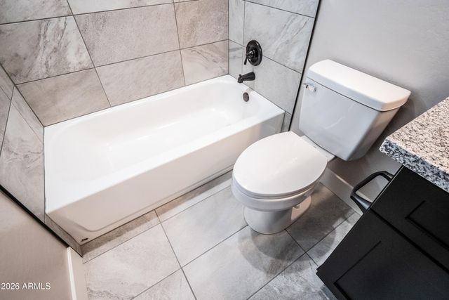 2021 E RIMSTONE Drive, Show Low, AZ 85901