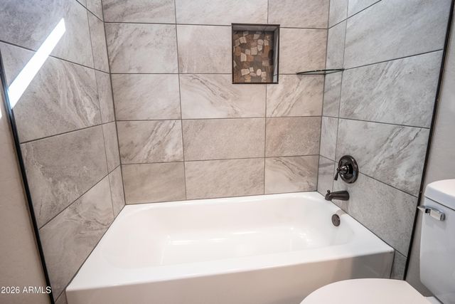 2021 E RIMSTONE Drive, Show Low, AZ 85901