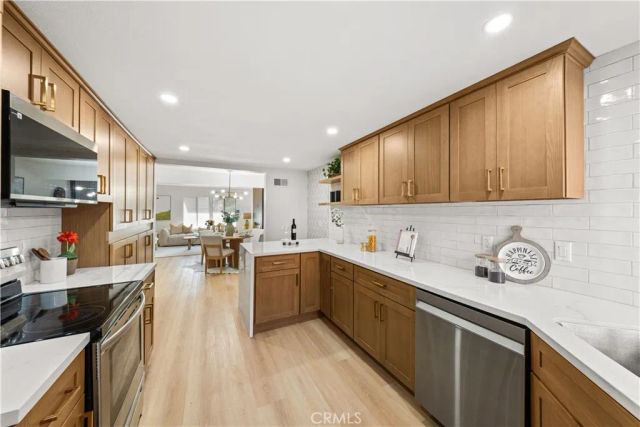 2220 Mount Shasta Drive, San Pedro, CA 90732
