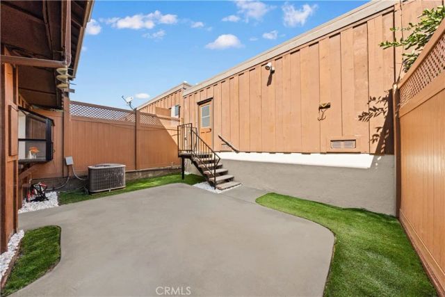 2220 Mount Shasta Drive, San Pedro, CA 90732