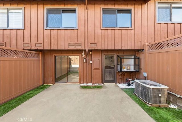 2220 Mount Shasta Drive, San Pedro, CA 90732