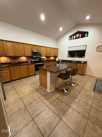 12801 W LISBON Lane, El Mirage, AZ 85335